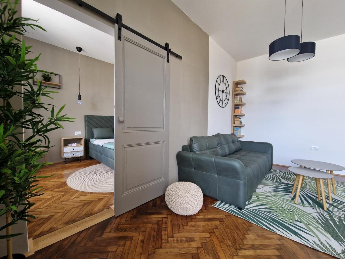 Citygem - Just Perfect For Two Apartment พูลา ภายนอก รูปภาพ