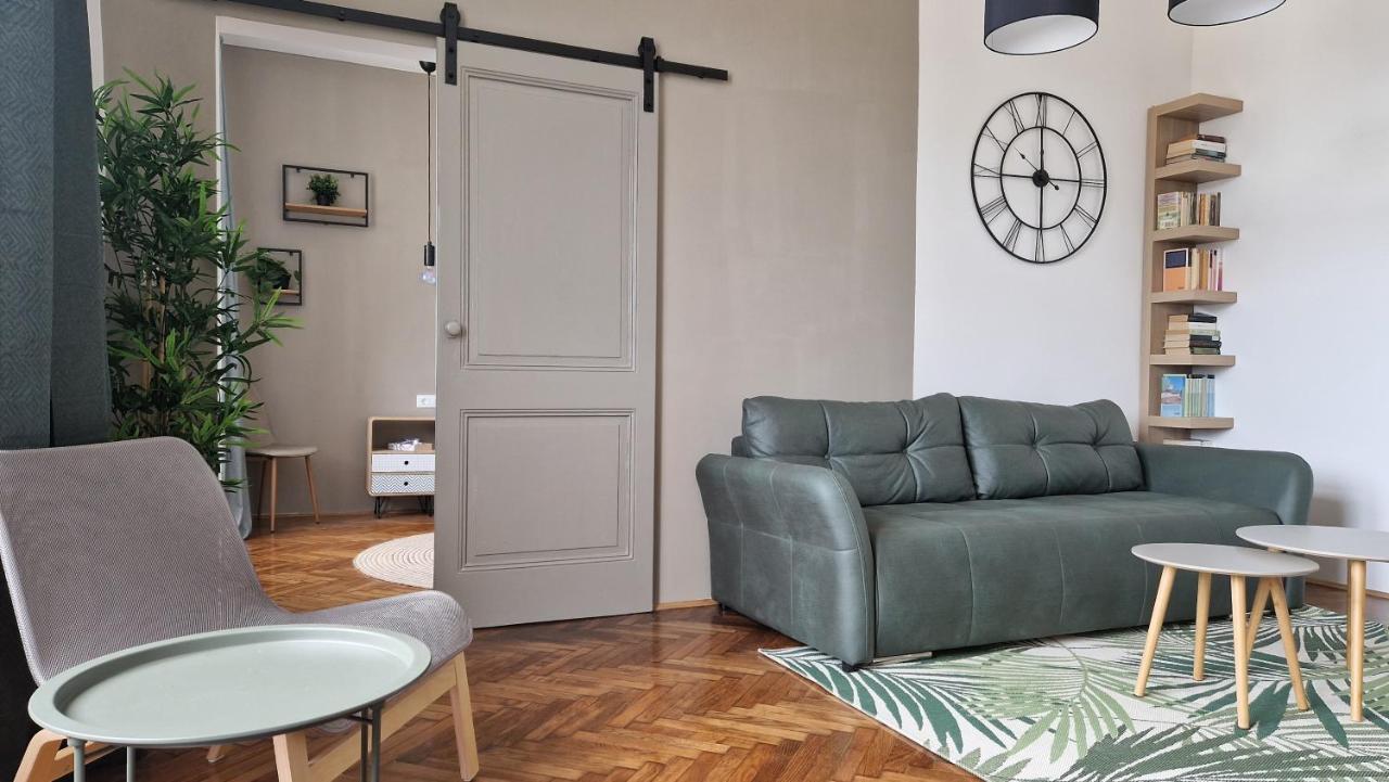 Citygem - Just Perfect For Two Apartment พูลา ภายนอก รูปภาพ